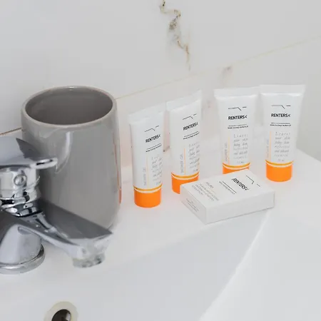 Apartman Beautiful & Comfortable Spacious In By Renters Gdańsk