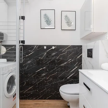 Beautiful & Comfortable Spacious In By Renters * 그단스크