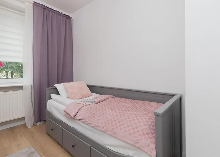 Apartment Beautiful & Comfortable Spacious In By Renters