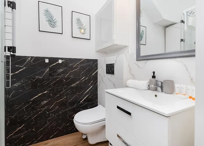 Apartament Beautiful & Comfortable Spacious In By Renters *