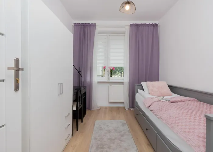 Apartment Beautiful & Comfortable Spacious In By Renters