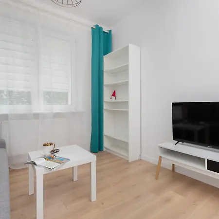 Beautiful & Comfortable Spacious In By Renters דירה *